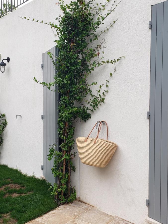 La Bastide D'Alix Panzió Éguilles Kültér fotó